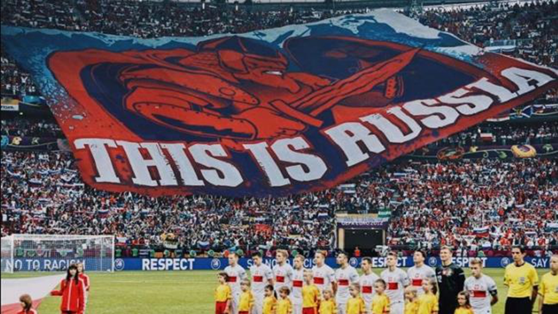 俄罗斯足球迷疯狂时刻,俄罗斯足球大战视频