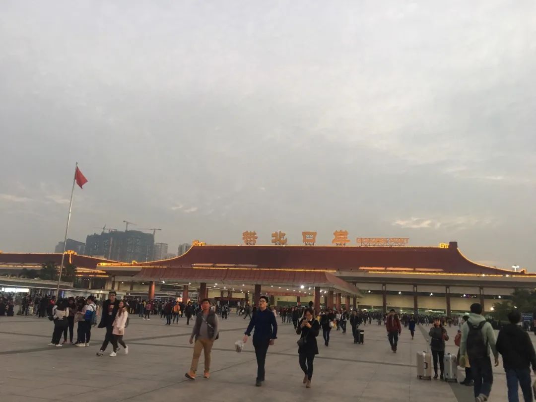 深圳随团港澳游五天四晚,深圳家庭港澳游六天五晚