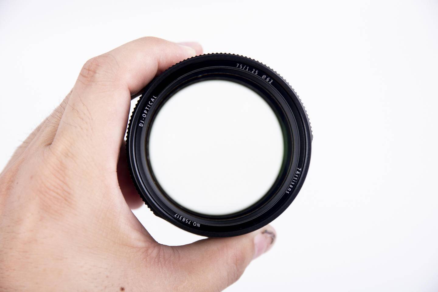 七工匠55mm1.4代镜头怎么样,七工匠55f1.4镜头一代与二代区别