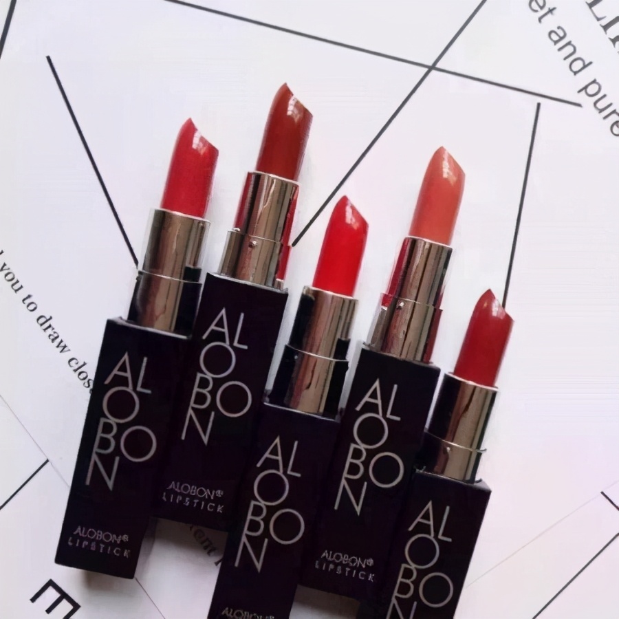 国产口红平价哪个比较好,国产口红推荐前十名且价格不贵