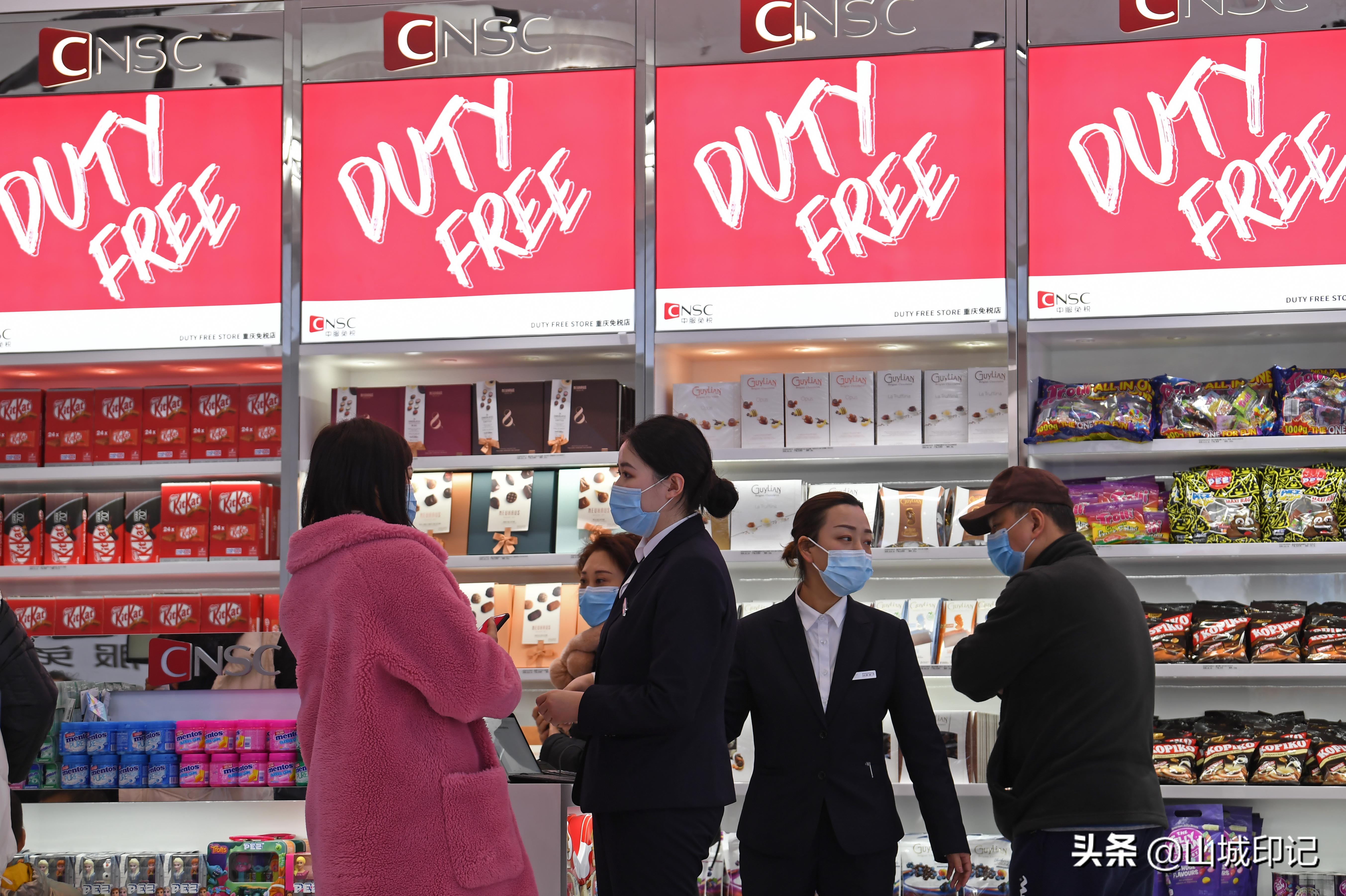 重庆商业百货开业无人光顾,重庆开了一个新商城