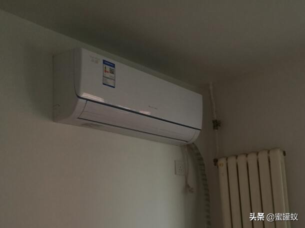 冬天开空调太干燥了怎么办,冬天屋里开空调干燥放盆水有用吗