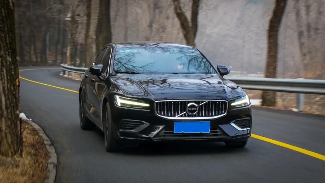 沃尔沃s60弯道减速,弯道小王子沃尔沃s60