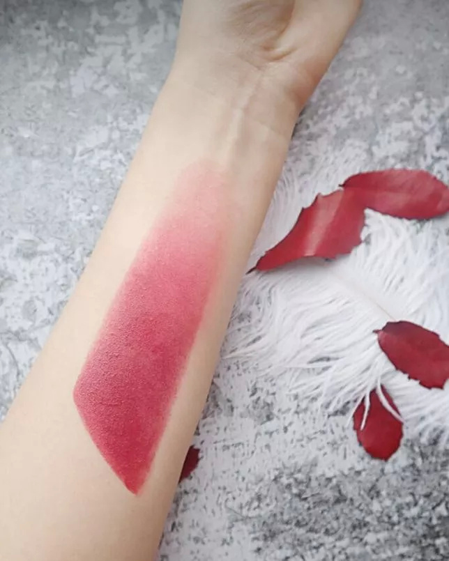 16岁女生口红推荐ysl,16岁女生适合的口红色号