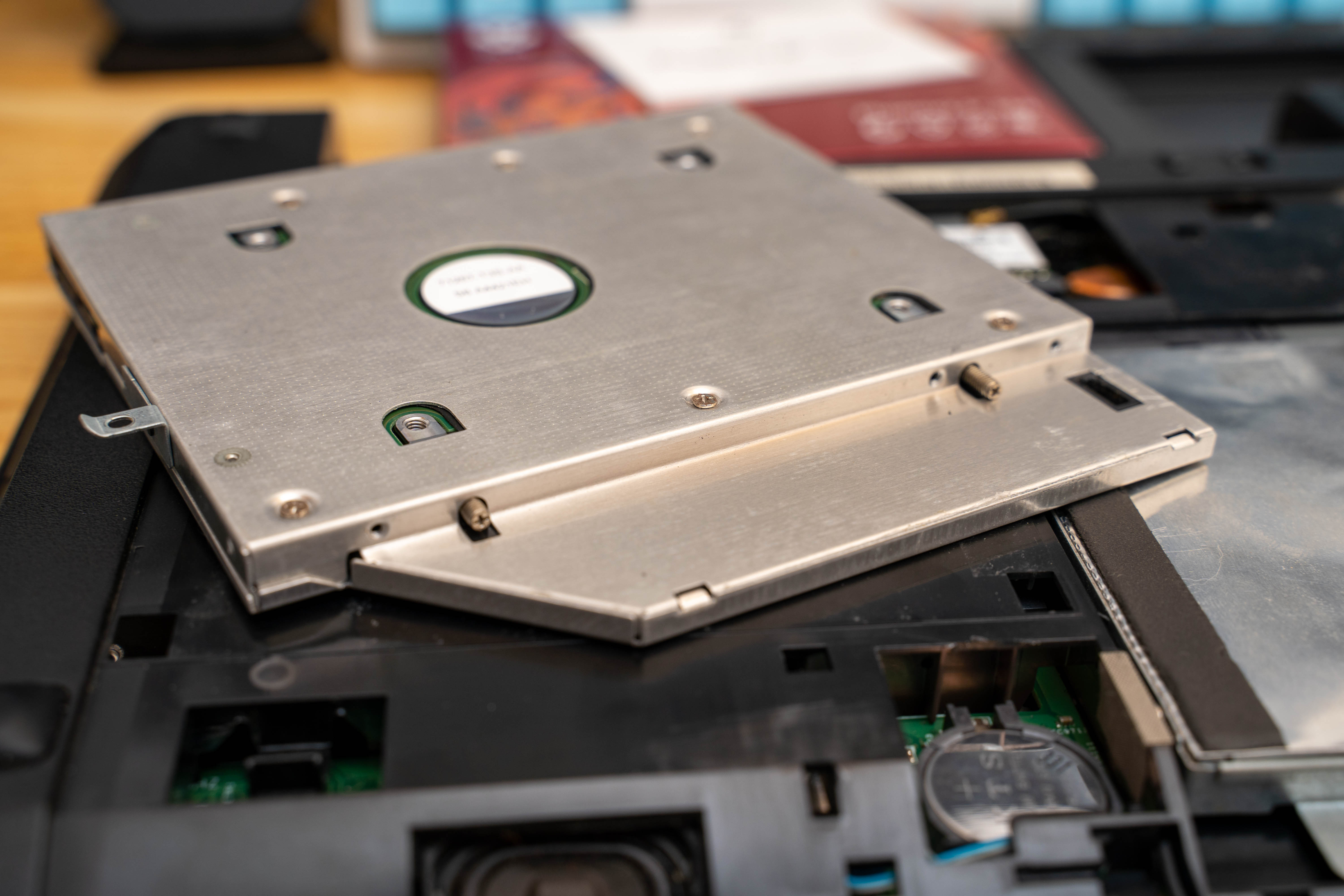 笔记本加固态硬盘旧系统怎么办,光驱改固态后系统迁移