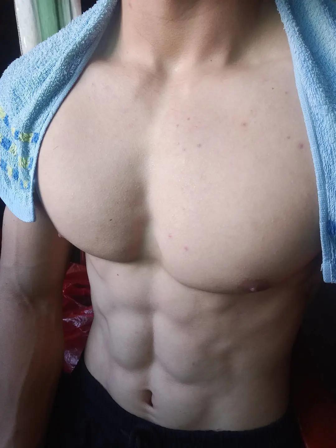 不可多得的科学健身教程胸部训练,新手健身从胸部开始练