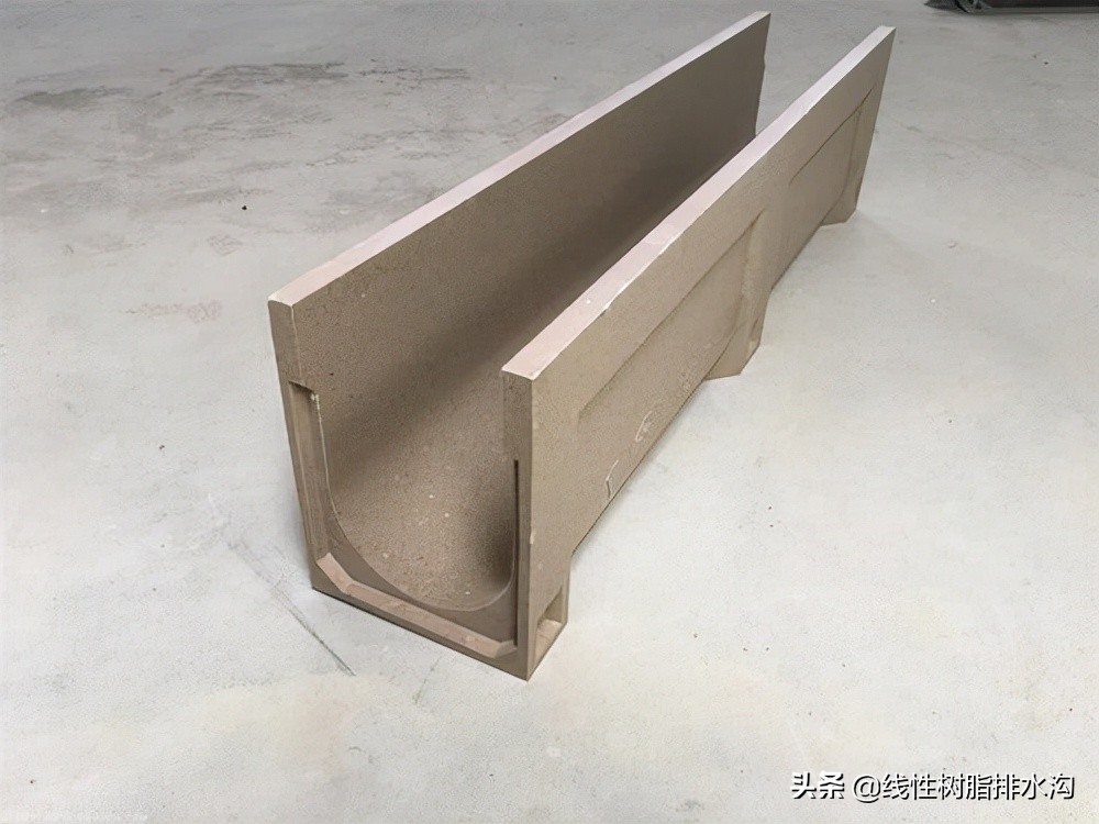 成品排水沟u型槽造价,u型排水沟是什么样的