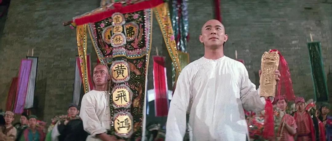 黄飞鸿和叶问谁的功夫更厉害,黄飞鸿和叶问差了多少年