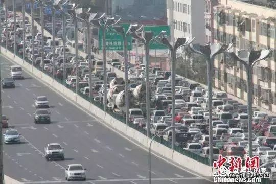 上下班1小时以上的乌鲁木齐人，大多不快乐！你呢？