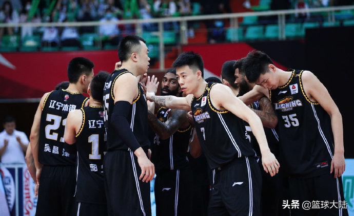辽篮今天首发球员名单,辽篮现有阵容对比18赛季首冠阵容