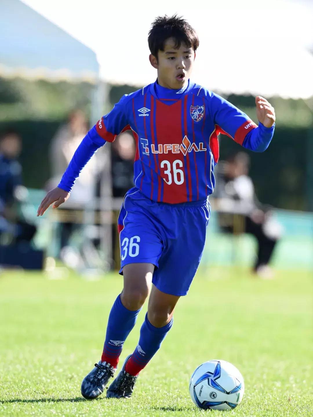 年少成名的足球球星,年少成名的球员