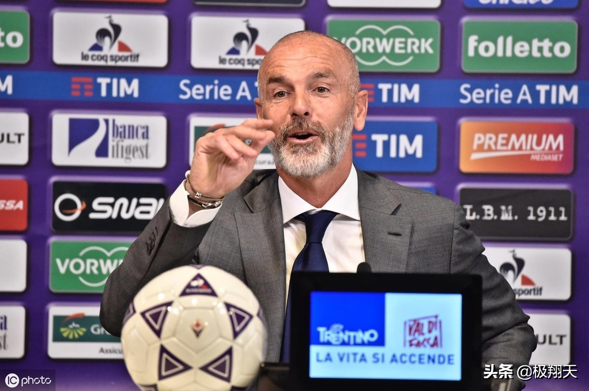 米兰为何与马尔蒂尼闹翻也要选他,马尔蒂尼助米兰巅峰