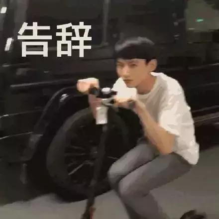 发了一些朋友圈就被拉黑,这样发朋友圈会被秒赞