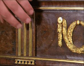 看完这些处处是机关的家具,才知道小时候的文具盒是这么来的