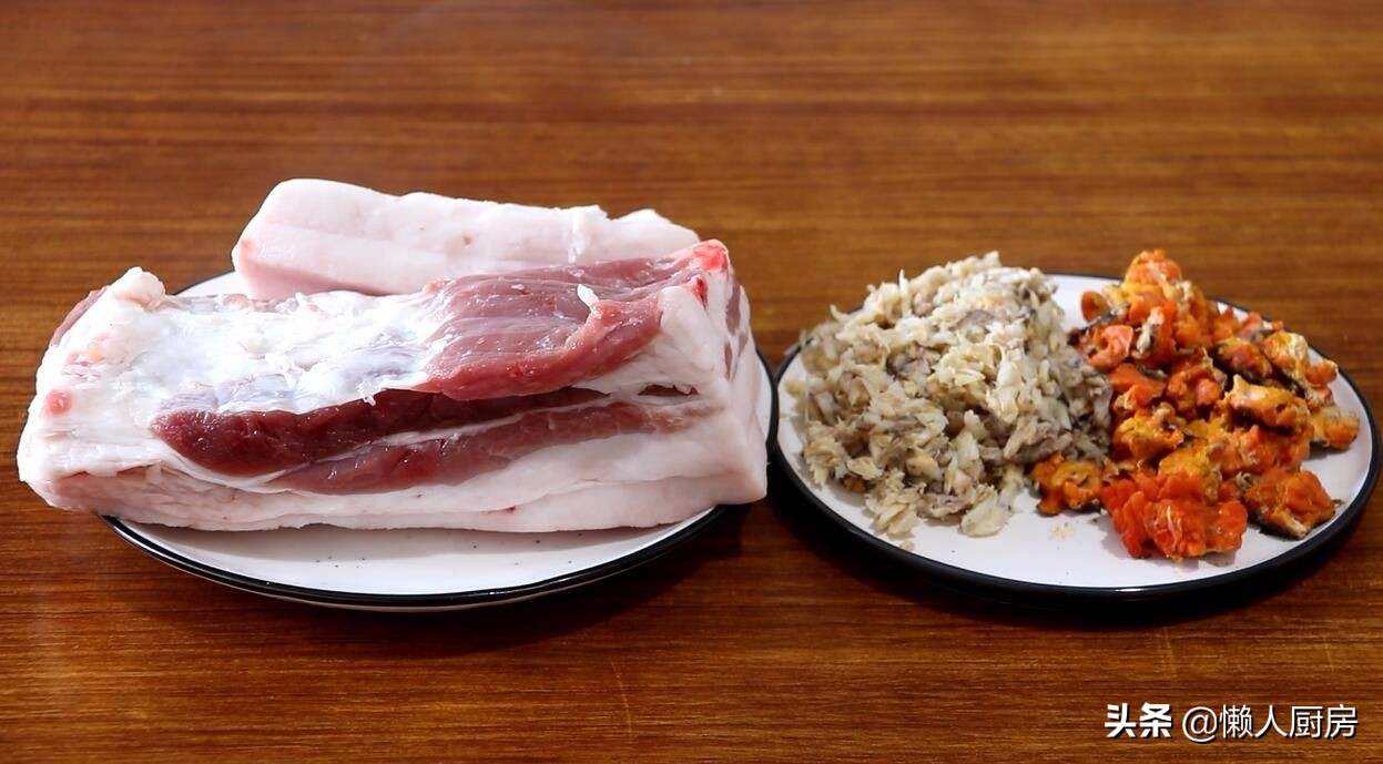 蟹味狮子头的做法,纯手工制作蟹粉狮子头