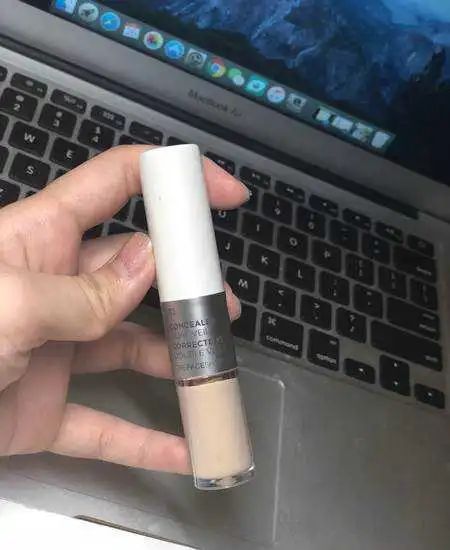 改善肤色暗沉好物推荐 (改善皮肤暗黄的平价好物)