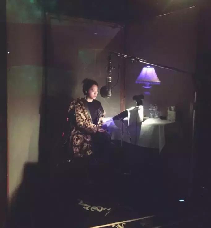 错爱15年终甩渣男，让王思聪都疯狂打call的她惊艳了全网！