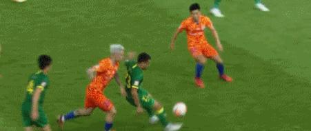 鲁能球迷高喊足协下课！前国脚重提恒大主帅名言：中国足球没前途