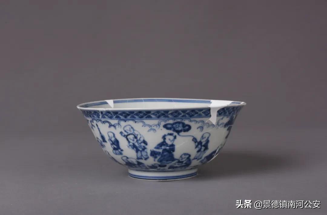 御窑厂出土永乐宣德青花瓷器,明代青花婴戏纹