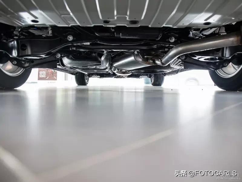 日产贵士3.5LSL实拍，比丰田埃尔法厚道，性价比超高豪华7座MPV