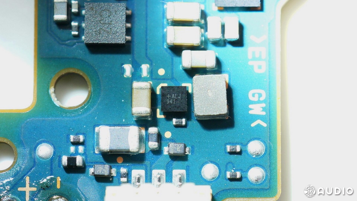 对标苹果耳机airpods三代,airpods2和索尼降噪豆怎么选