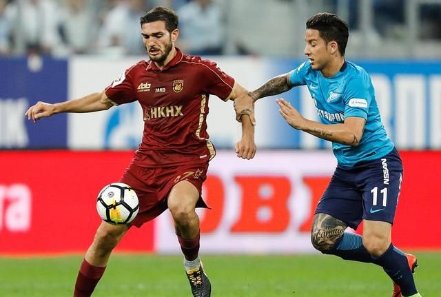 英超狼队球员为kpl总决赛助威,英超莱斯特城vs狼队