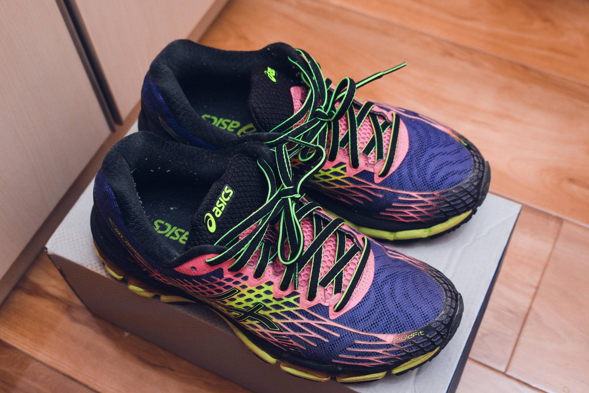 送女友哪款运动鞋比较好,女神节运动鞋