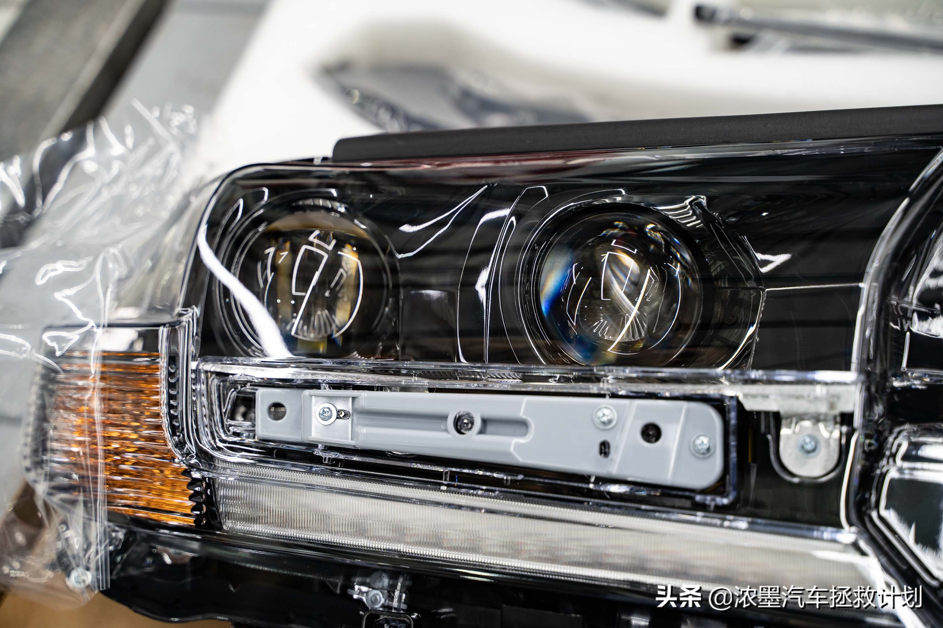 丰田霸道酷路泽带你翻山越岭,丰田兰德酷路泽低速4驱越野模式