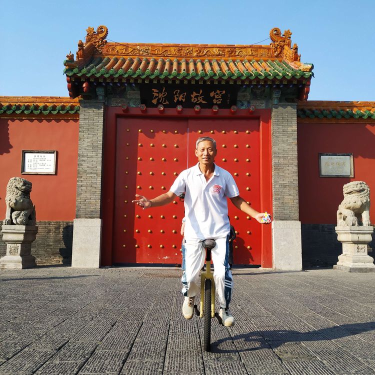 娌堥槼闆峰垰鏁欑粌鏄皝,闆峰垰鏁欑粌