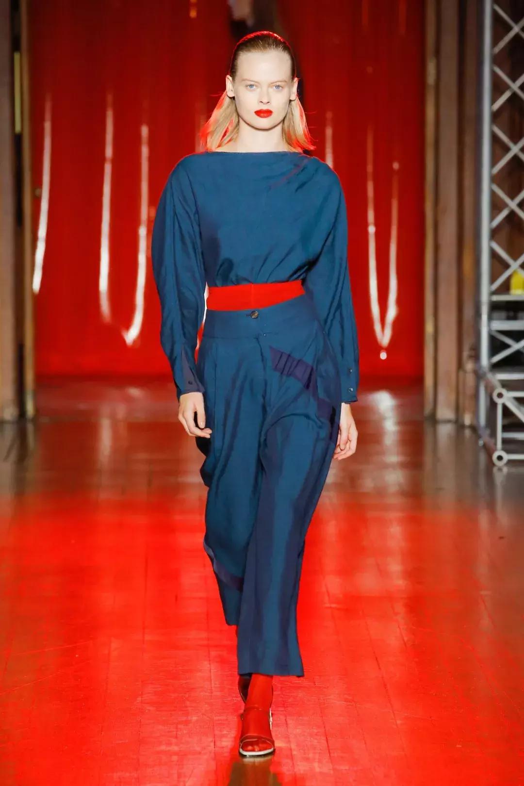 过年真的只要穿红色就是最好看的,春节必须有红色单品