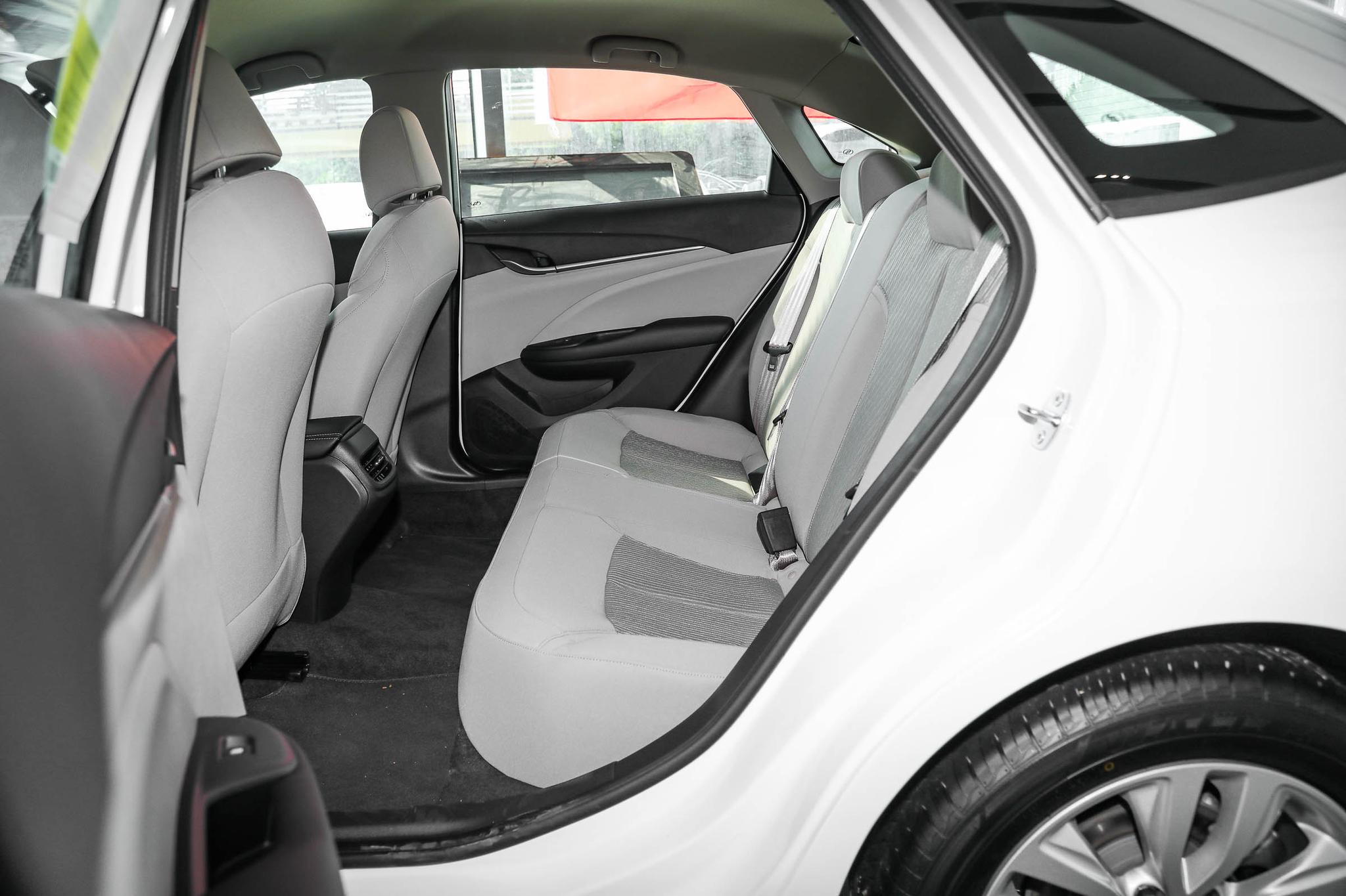 最低6万起这4台精品轿车家用首选,这三款合资紧凑型轿车家用是首选