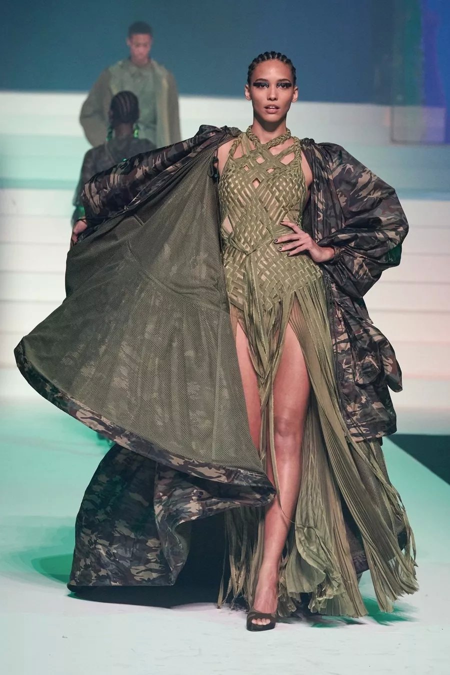 2020巴黎秋冬高定时装周完整版 (2019年春夏巴黎高定时装周)