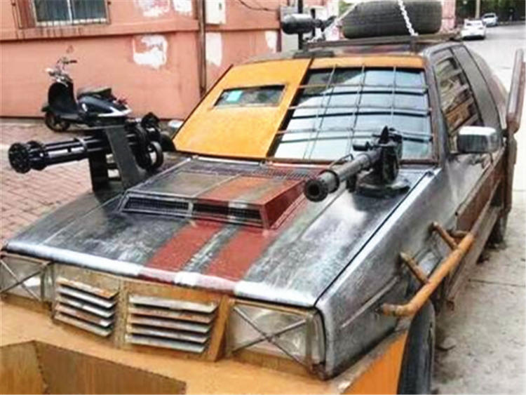 东北小伙造神器,东北小伙造车子