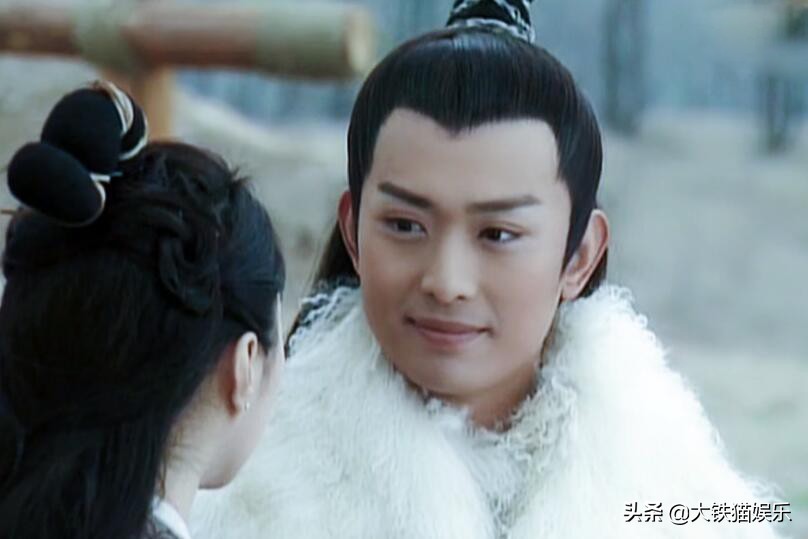 8位桃花眼男明星,最迷人的六位帅哥