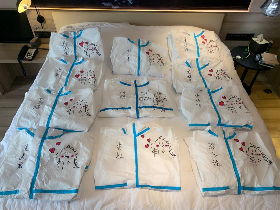 援鄂医疗队战疫日记,致敬抗疫志愿者绘画