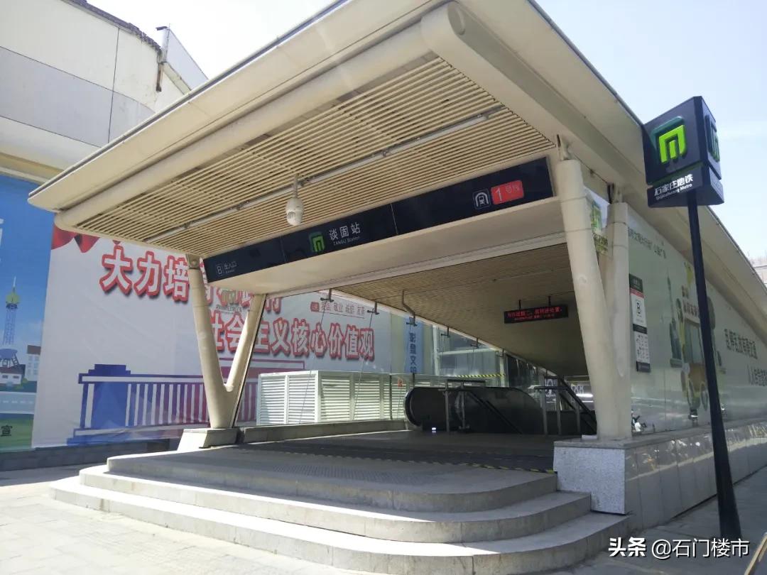 瀹炴帰鍚堣偉琚仐蹇樼殑鑰佹棫灏忓尯,瀹炴帰灏忓尯