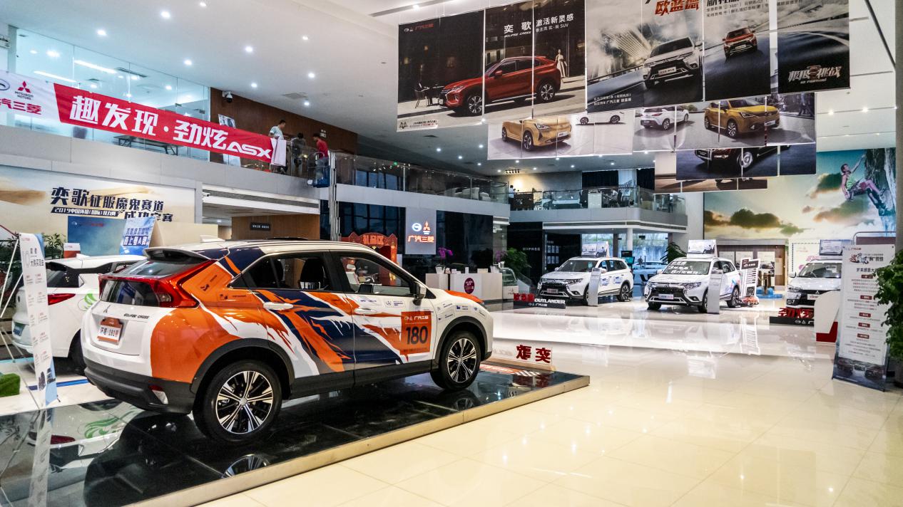 不要柔柔弱弱就要轰轰烈女汉子告诉你为啥选劲炫