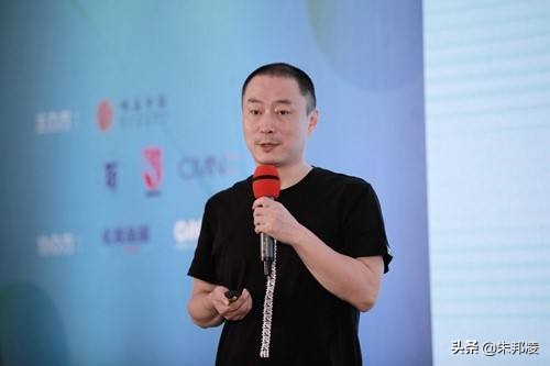 清华教师转行美妆电商,年卖36亿!曾2200万拍下Papi酱广告