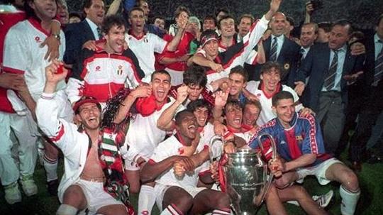 1994年欧冠决赛米兰击败巴萨,近十年欧冠决赛全纪录