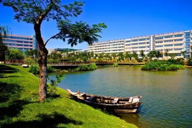 辽宁省高校(三十二)大连外国语大学