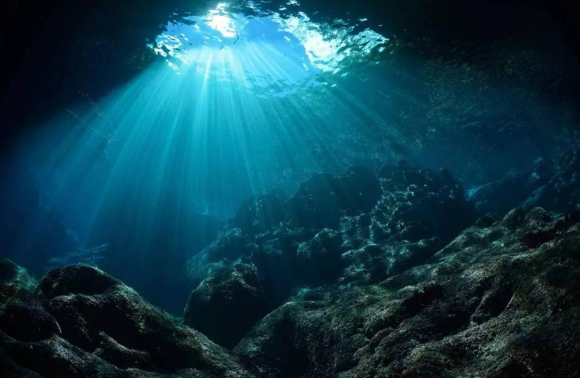 曾仕强讲世界上是否有鬼神存在,曾仕强教授讲人死了有鬼吗