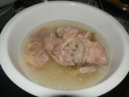 炖肉汤想要鲜美要避开这三种调料,炖肉的老汤处理方法