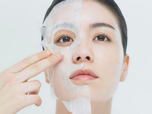 敷珍珠面膜要不要用压缩面膜纸,面膜保鲜膜和面膜纸的区别