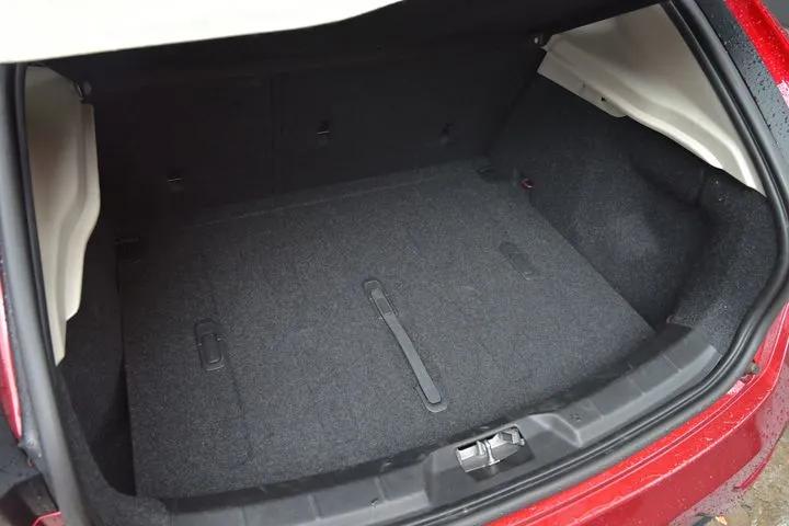 10万预算买沃尔沃v60,10万买沃尔沃xc40二手车