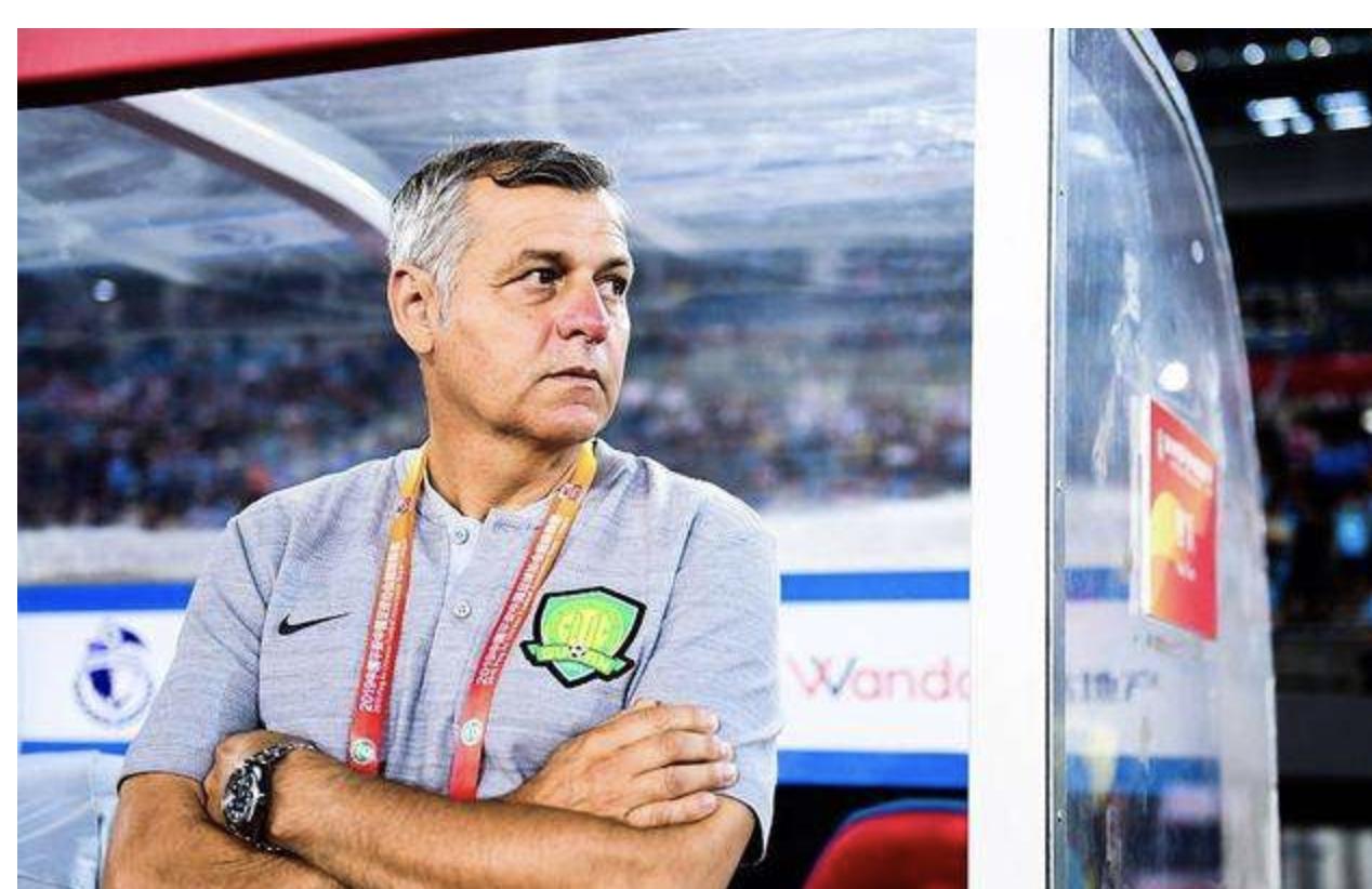 千古奇冤下场,施密特带领国安取得的成绩