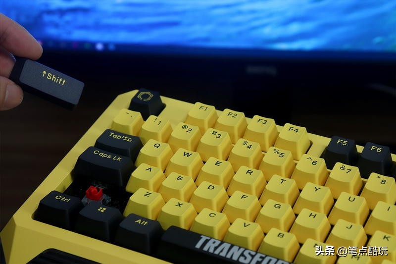 汽车人出发,汽车人出发大黄蜂