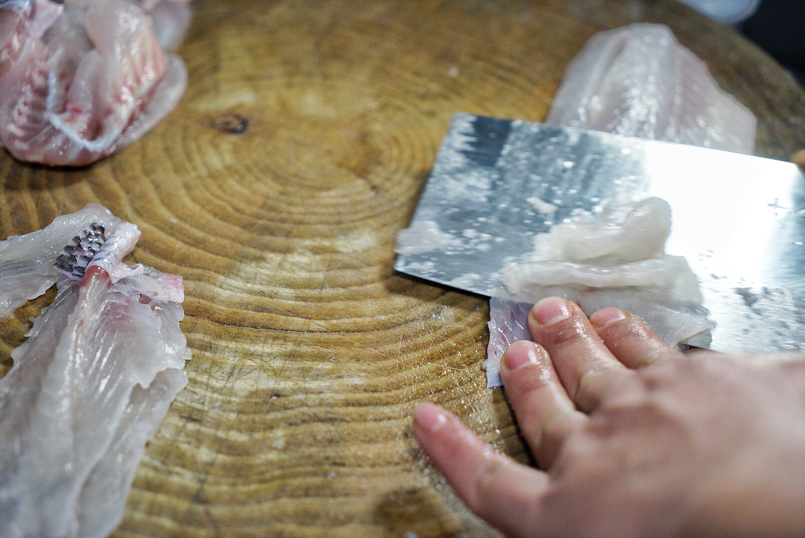 花都首家大理酸菜鱼专门店,云南空运酸菜,活鱼现煮,酸辣好过瘾