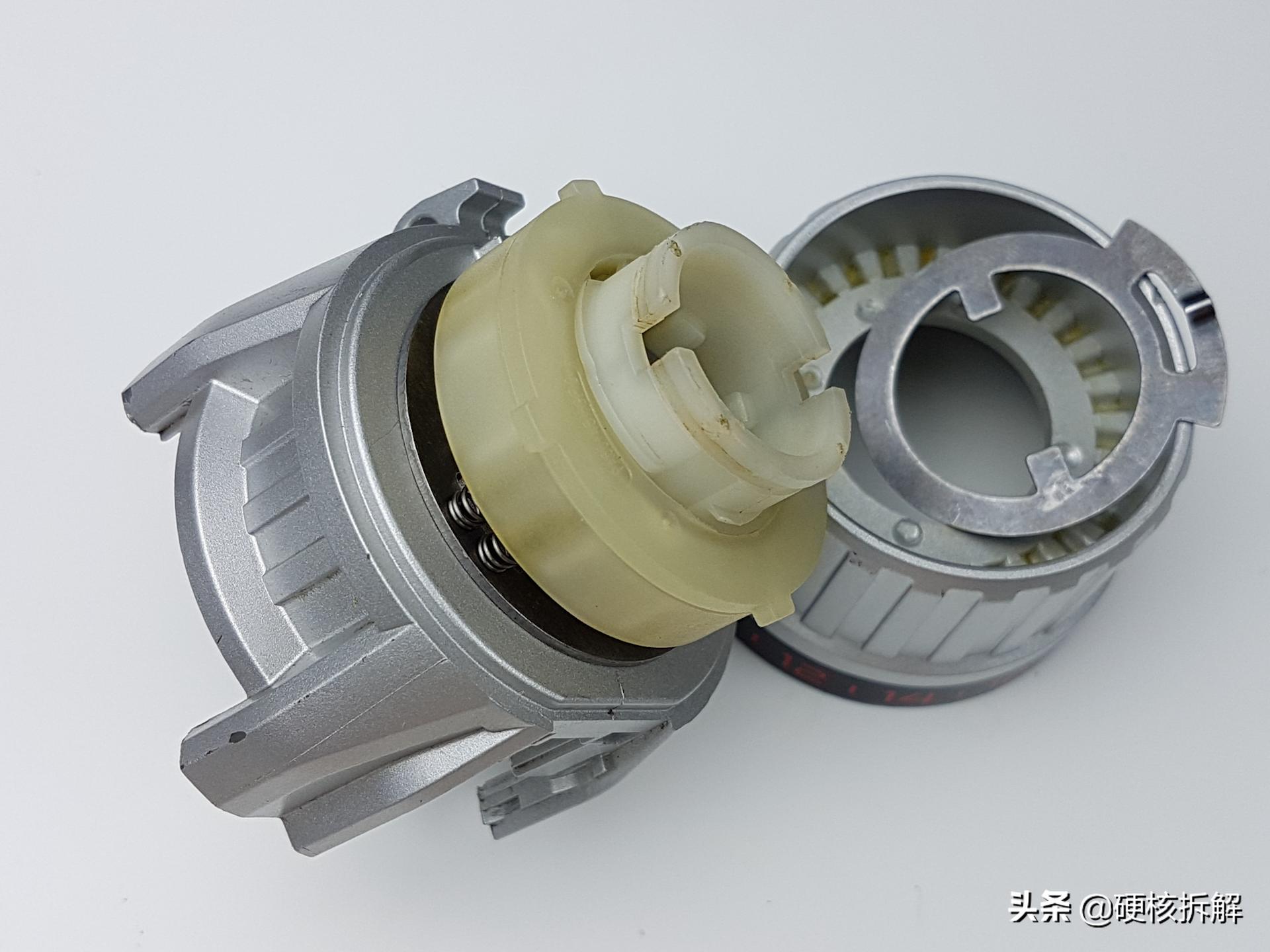 博世电钻齿轮拆解视频,博世电钻装配