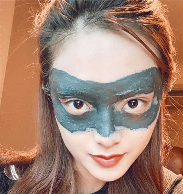 脸上长闭口粉刺该怎么消除小妙招,脸上起闭口粉刺怎么彻底去除