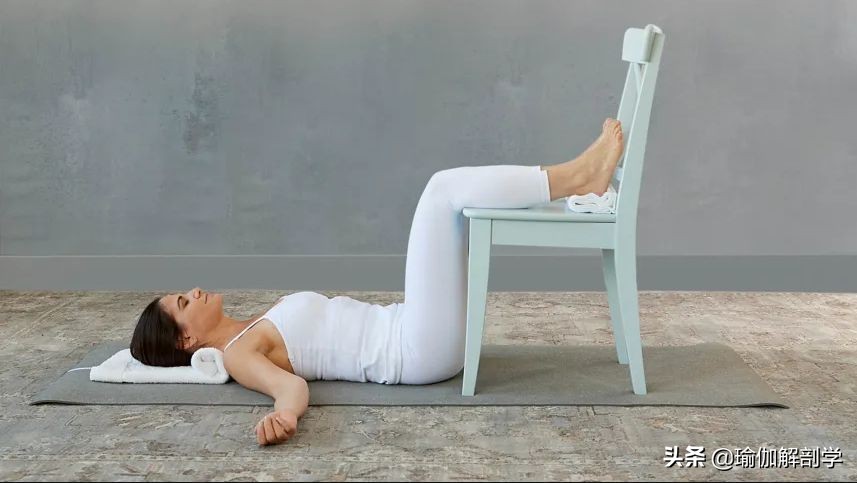 最好的放松体式,10个静心减压训练动作视频